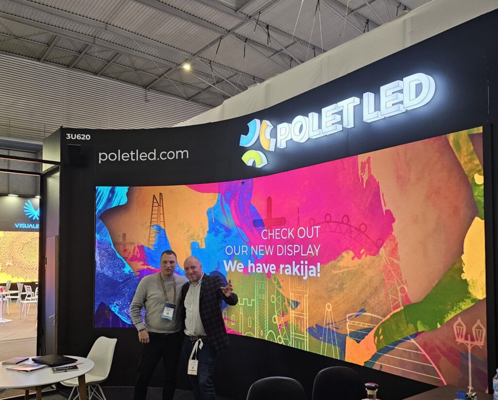 POLET LED ekran instaliran u komercijalnom prostoru – Linosfera